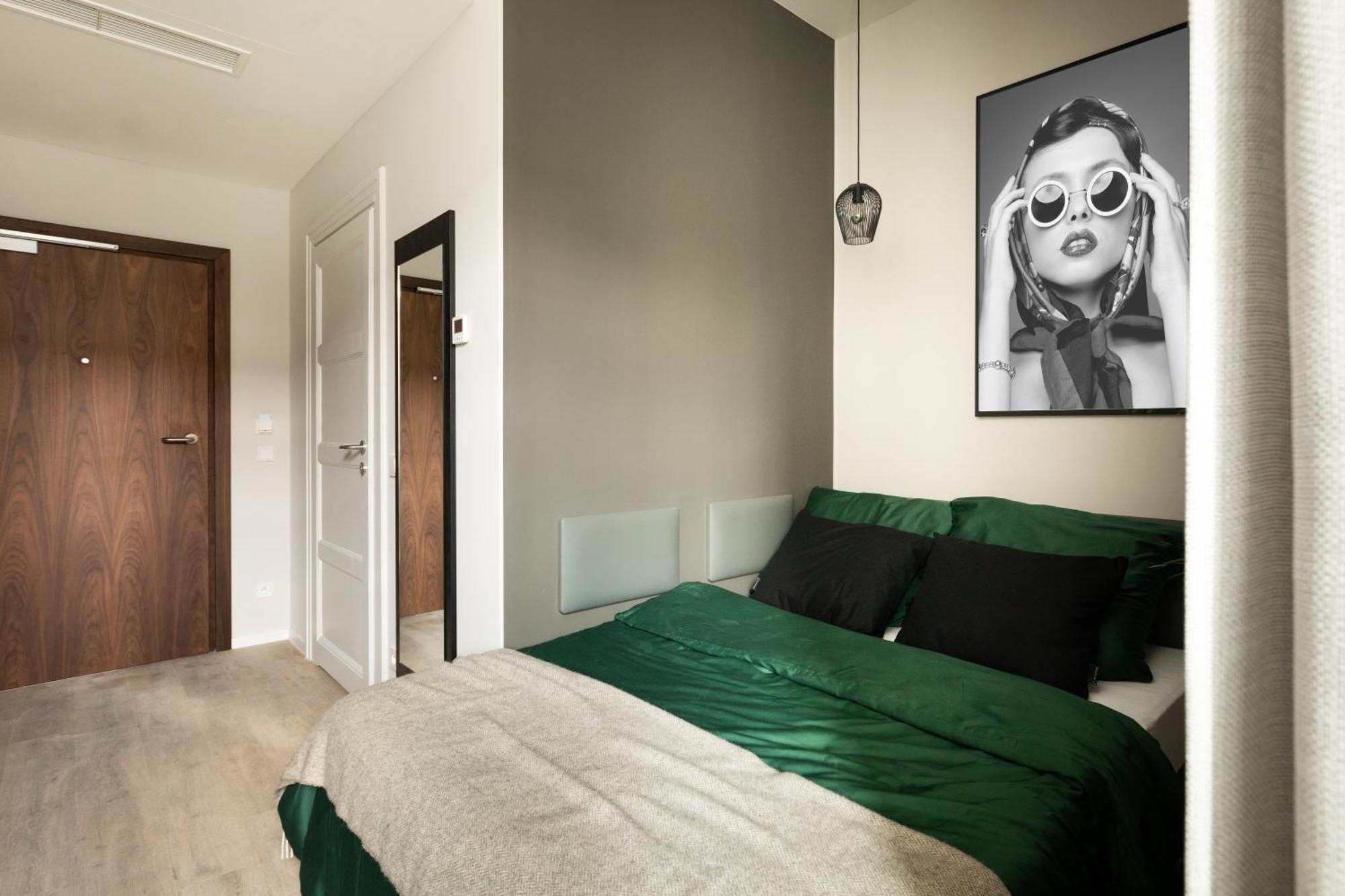 Апарт отель Milestone Krakow Center Urban Living Экстерьер фото